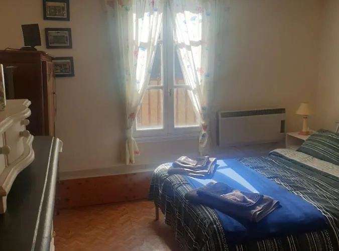 Cyr Du Bailleul - Maison